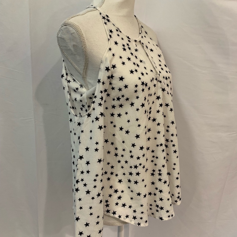 Seven Sisters cold shoulder star print top - Picture 6 of 7